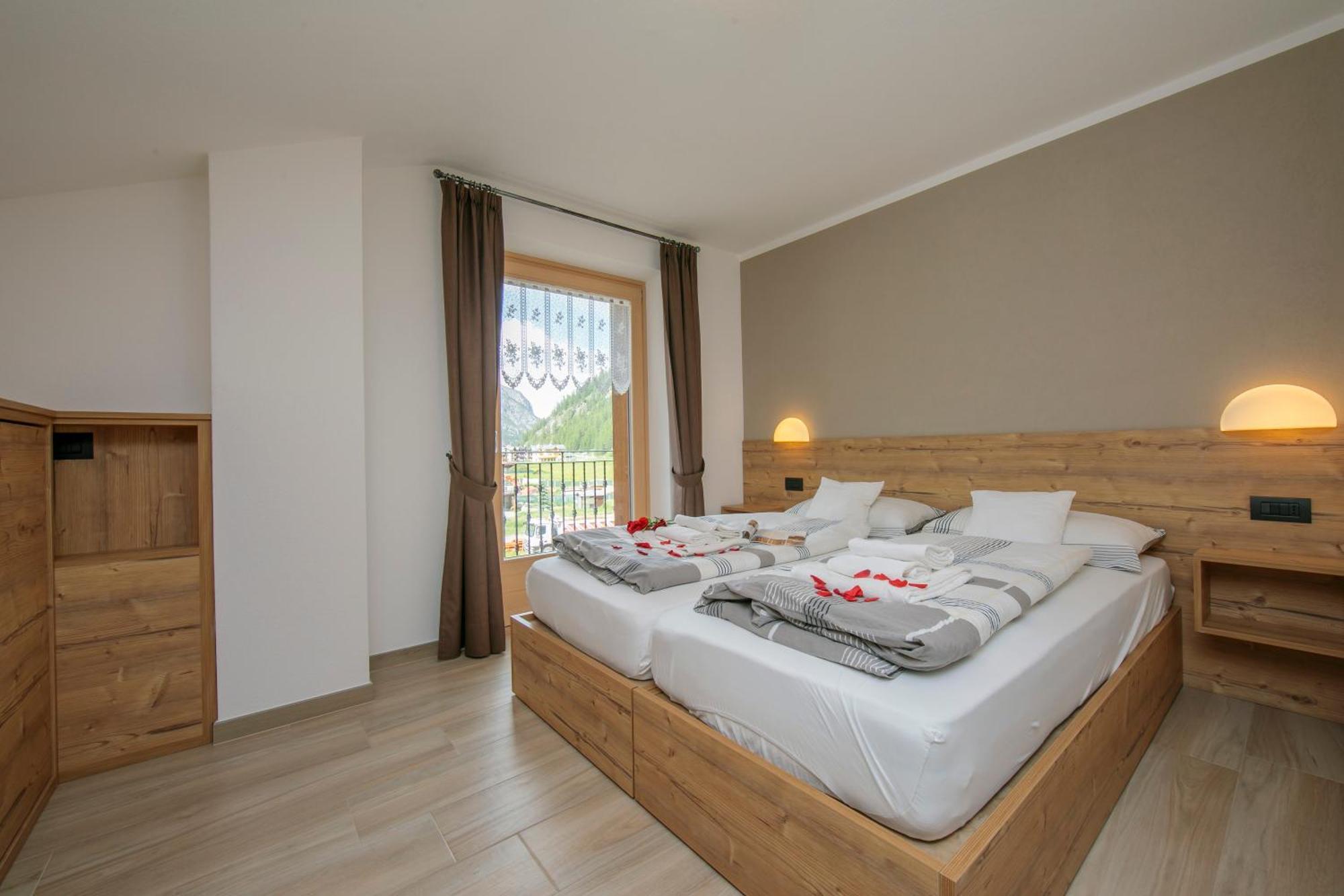 Volga Loira Senna Apartment Livigno Exterior foto