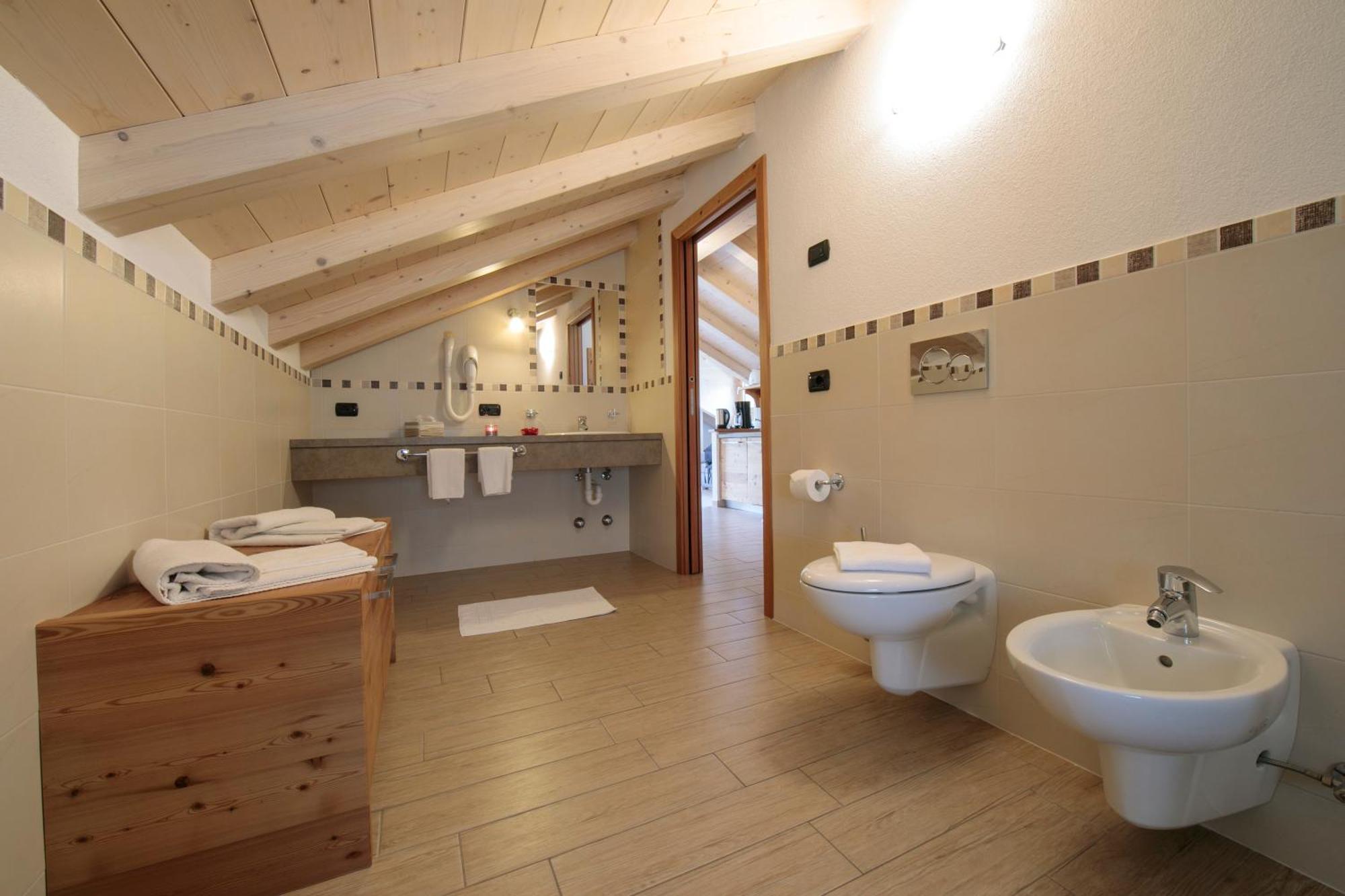 Volga Loira Senna Apartment Livigno Exterior foto