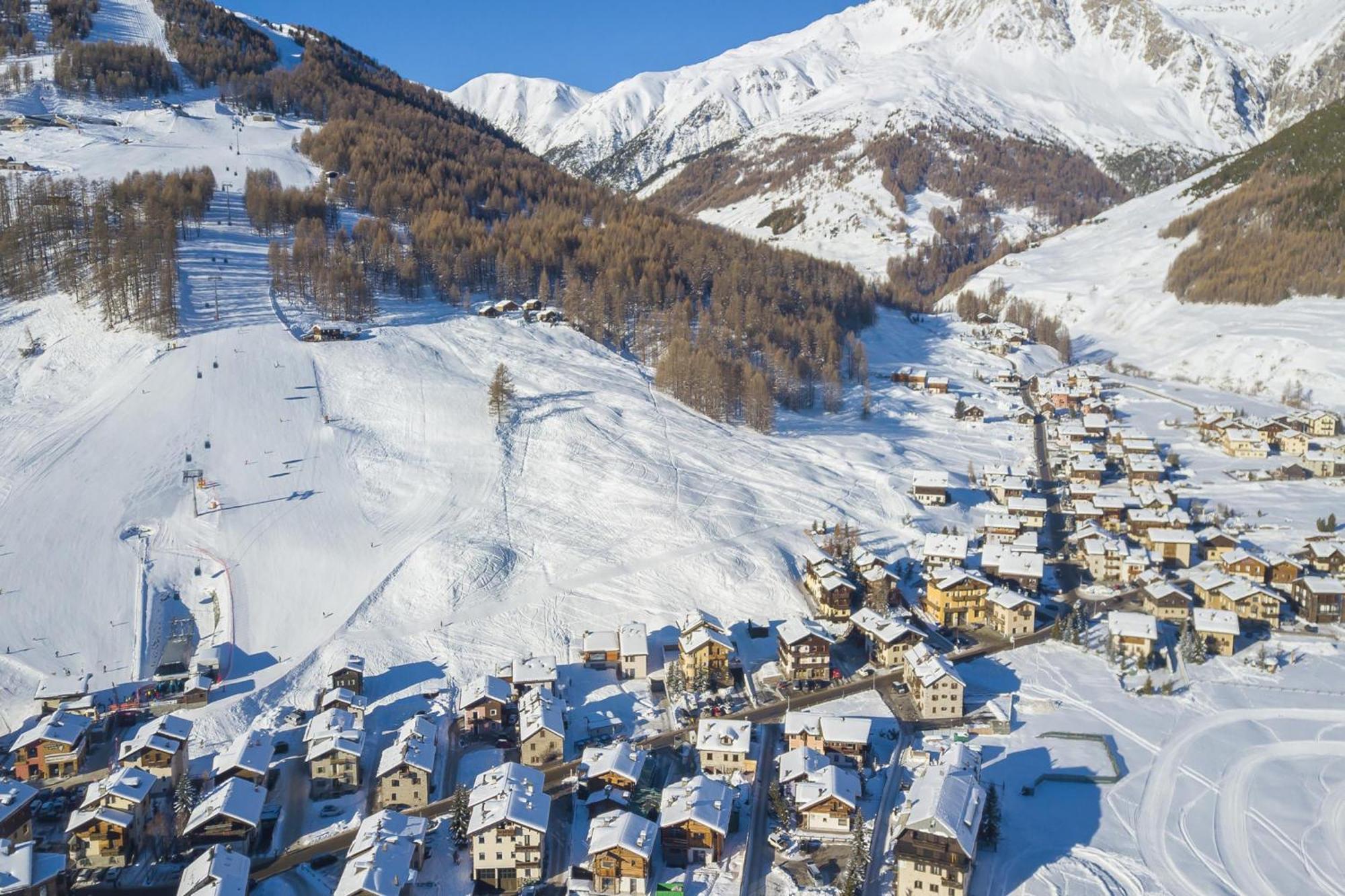 Volga Loira Senna Apartment Livigno Exterior foto